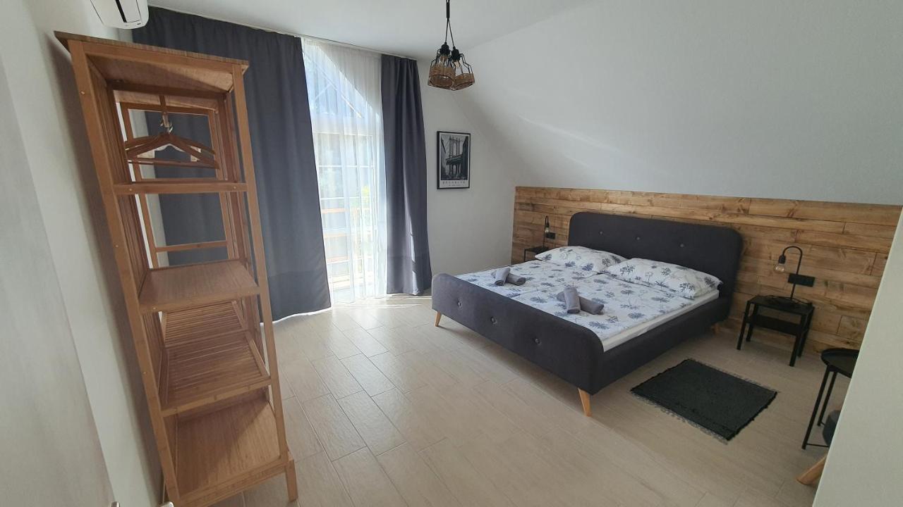 שיופוק Apartman Soos -- Only For Relaxation, Not For Party! מראה חיצוני תמונה