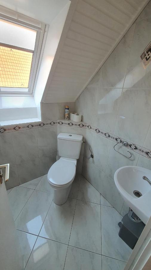 שיופוק Apartman Soos -- Only For Relaxation, Not For Party! מראה חיצוני תמונה