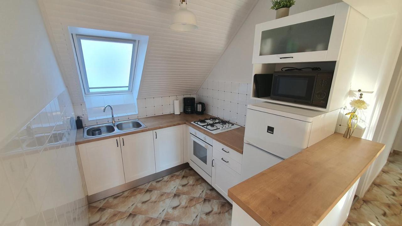 שיופוק Apartman Soos -- Only For Relaxation, Not For Party! מראה חיצוני תמונה